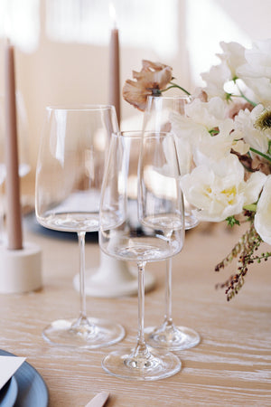 Minimal Clear Glassware for Events in Los Angeles, CA